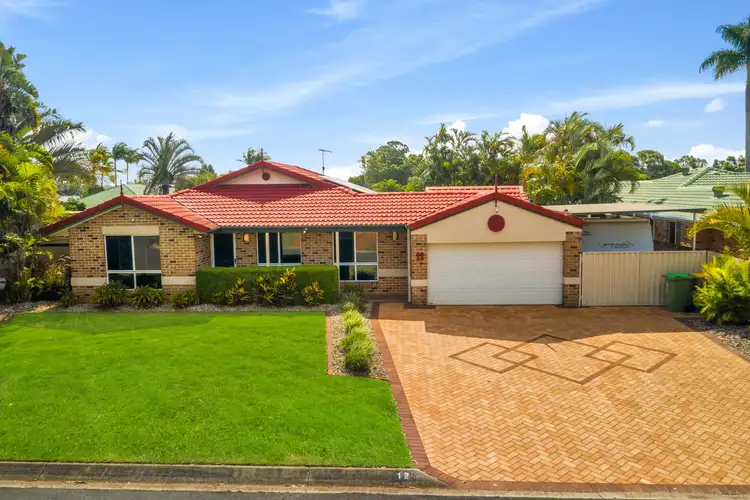 12 Trafalgar Drive, Victoria Point QLD 4165