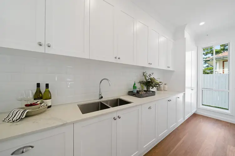 Fifth view of Homely house listing, 10 Tarrant Street, Mount Gravatt East QLD 4122