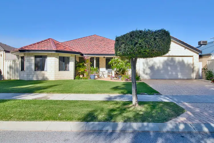 17 Amity Circuit, Shoalwater WA 6169