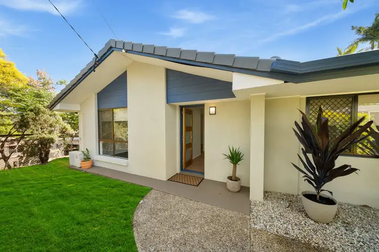 Second view of Homely house listing, 2 Trafford Court, Alexandra Hills QLD 4161