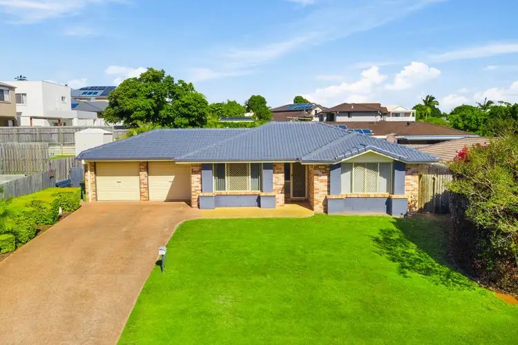 71 Hailey Drive, Birkdale QLD 4159