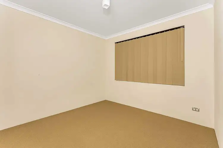 Seventh view of Homely house listing, 4 Rubens Circuit, Baldivis WA 6171