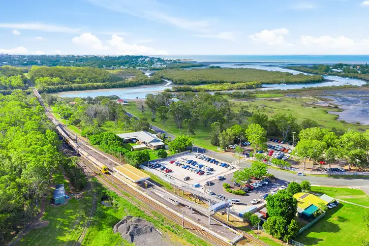Fourth view of Homely house listing, 15 Mond Street, Thorneside QLD 4158