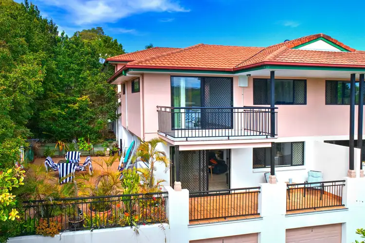 Main view of Homely unit listing, Unit 6/2-4 Beacon Court, Sunrise Beach QLD 4567