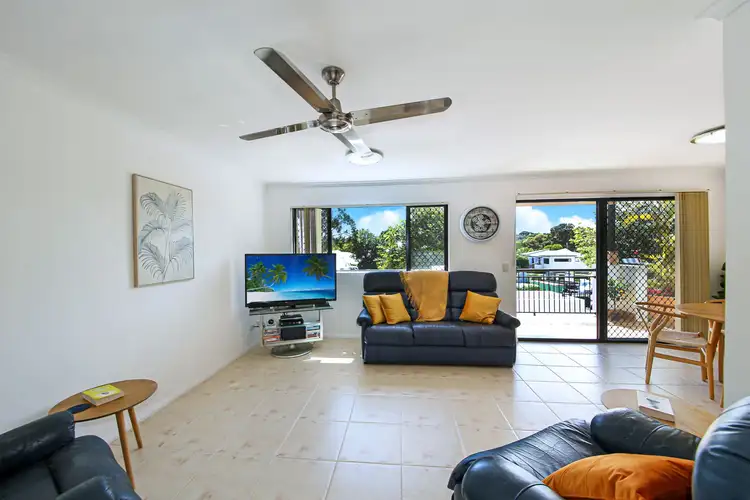 Fourth view of Homely unit listing, Unit 6/2-4 Beacon Court, Sunrise Beach QLD 4567