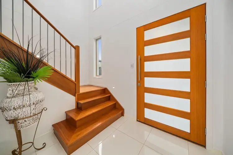 Fifth view of Homely house listing, 8 Shamrock Street, Ormiston QLD 4160