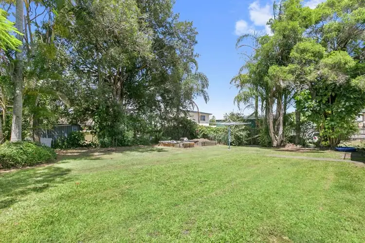 Second view of Homely house listing, 37 Queens Court, Alexandra Hills QLD 4161