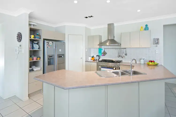 Fourth view of Homely house listing, 40 Lorikeet Drive, Thornlands QLD 4164