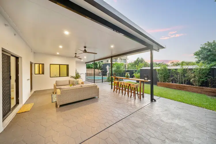 Sixth view of Homely house listing, 27 Saunders Place, Wynnum QLD 4178