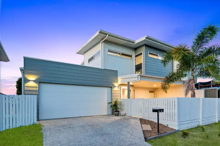 2/27 Cyan Street, Caloundra West QLD 4551