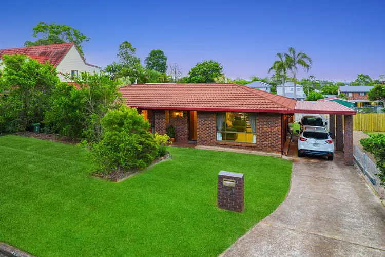 8 Laura Street, Cleveland QLD 4163