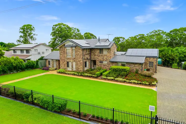 42 Whitehall Avenue, Birkdale QLD 4159