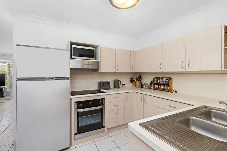 Fourth view of Homely villa listing, Unit 10/218 Queen Street, Cleveland QLD 4163