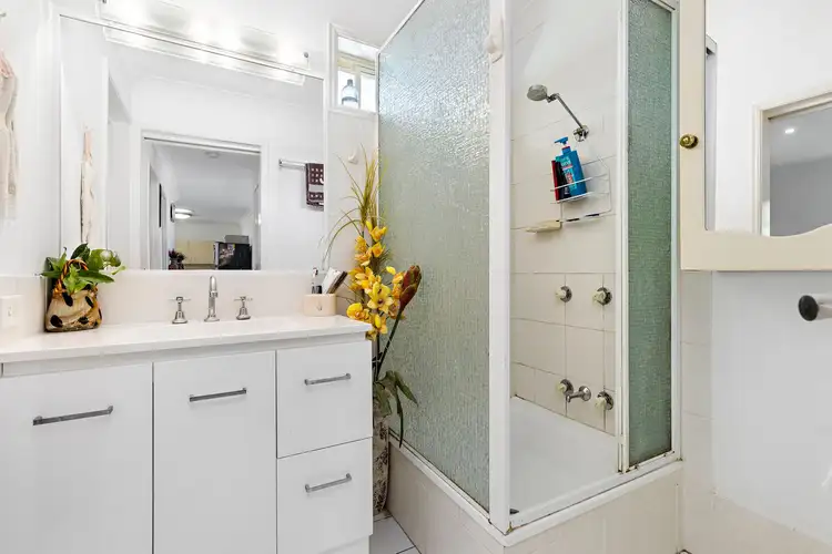 Seventh view of Homely villa listing, Unit 10/218 Queen Street, Cleveland QLD 4163