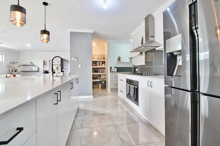 Sixth view of Homely house listing, 6 Peto Close, Baldivis WA 6171