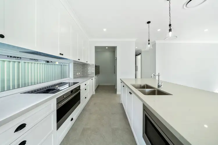 Fourth view of Homely house listing, 32 Ocean Street, Cleveland QLD 4163