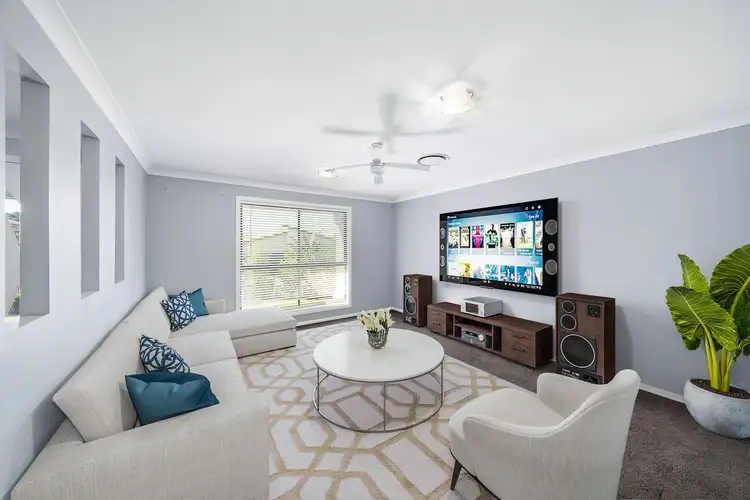Second view of Homely house listing, 5 Apple Gum Crescent, Thornlands QLD 4164