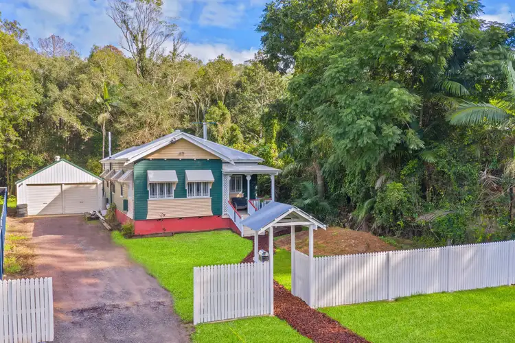 14 Bruce Parade, Glass House Mountains QLD 4518