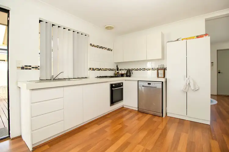 Second view of Homely house listing, 9 Hueston Lookout, Leda WA 6170