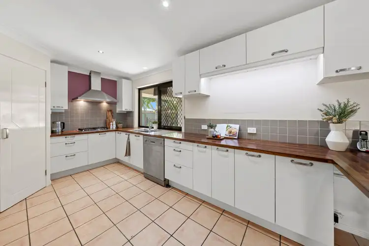 Fourth view of Homely house listing, 1 Crestwood Close, Ormiston QLD 4160