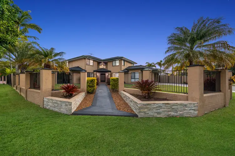 8 Stevens Place, Ormiston QLD 4160