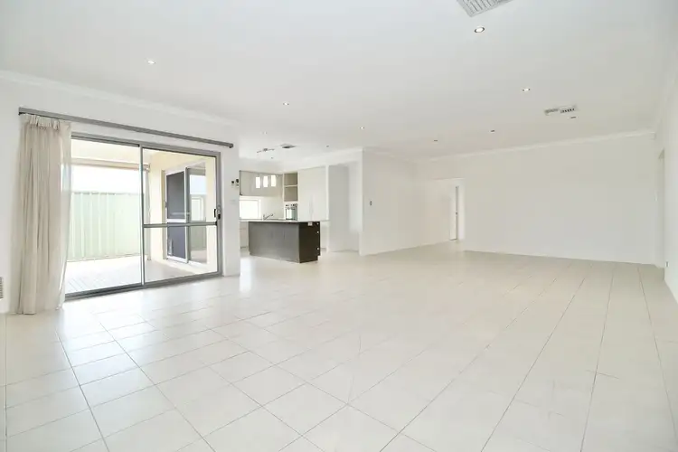 Second view of Homely house listing, 22 Searchers Crescent, Baldivis WA 6171