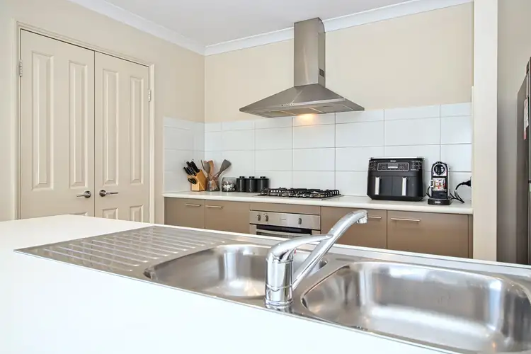 Second view of Homely house listing, 19 Dressage Green, Baldivis WA 6171