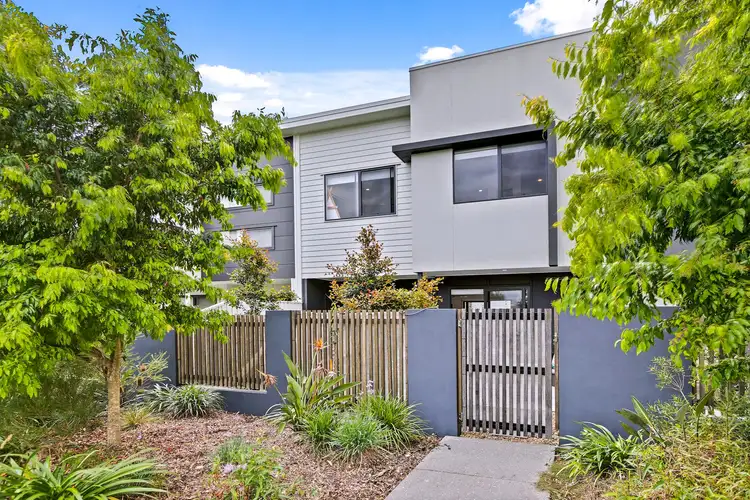92 Annalise Circuit, Nirimba QLD 4551
