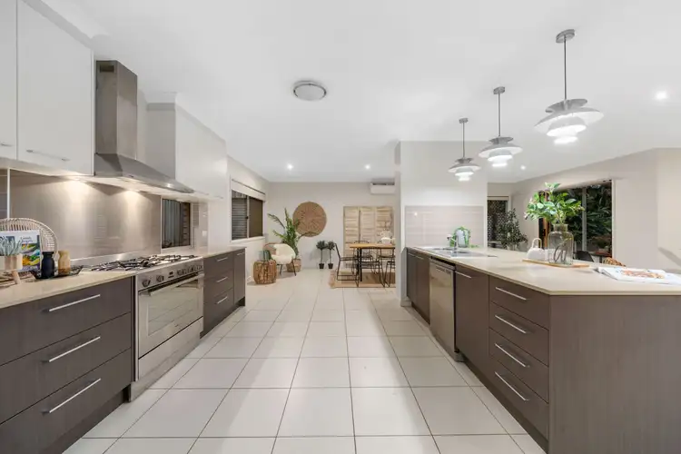 22B Ribonwood Street, Thornlands QLD 4164