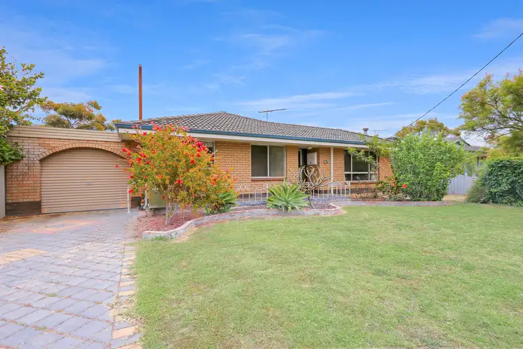 24 Hawker Street, Safety Bay WA 6169