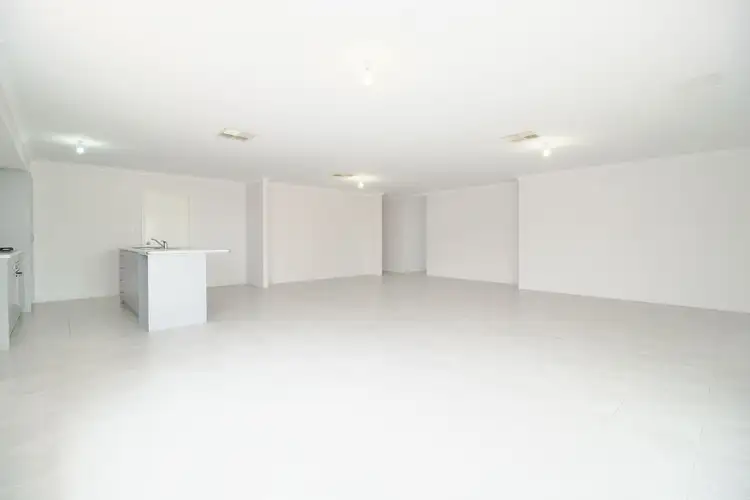 Fourth view of Homely house listing, 1 Ballaballa Close, Baldivis WA 6171