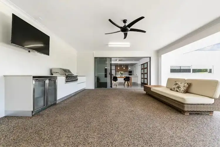 Fourth view of Homely house listing, 10 Leonie Street, Bellamack NT 832