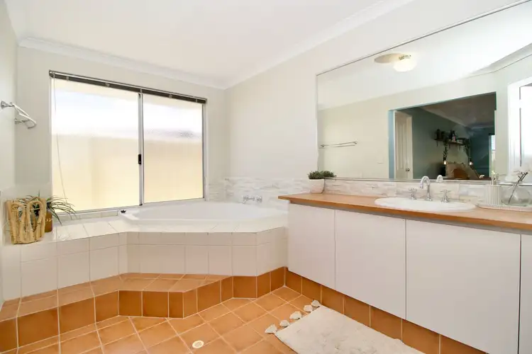 Sixth view of Homely house listing, 10 Waring Heights, Baldivis WA 6171
