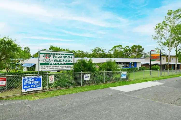 Fifth view of Homely house listing, 4 Avon Court, Alexandra Hills QLD 4161