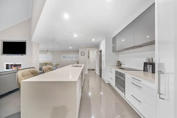 Fourth view of Homely house listing, 8 Genoa Court, Raby Bay QLD 4163