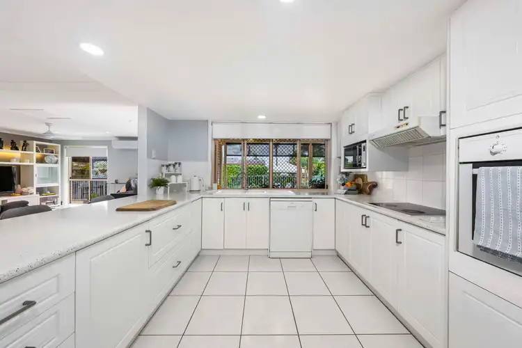 Sixth view of Homely house listing, 11 Classic Court, Alexandra Hills QLD 4161