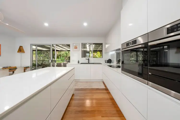 Sixth view of Homely house listing, 2 Garvey Street, Wynnum QLD 4178
