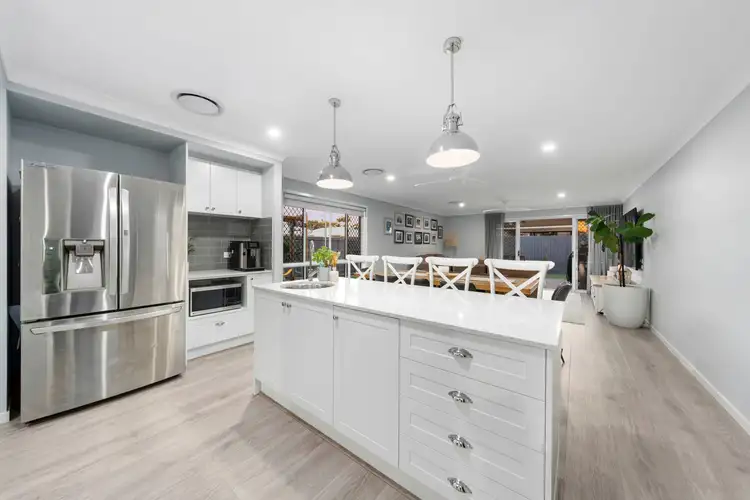 Third view of Homely house listing, 61 Kingsdale Avenue, Thornlands QLD 4164