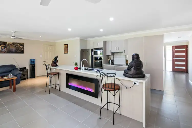 Sixth view of Homely villa listing, 8 Yarraman Place, Capalaba QLD 4157
