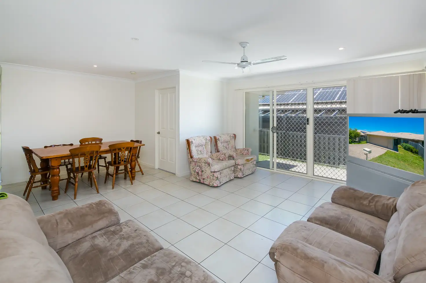 Main view of Homely house listing, 2/279 River Hills Road, Eagleby QLD 4207