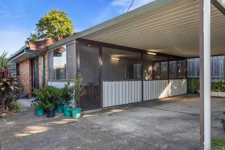 1/320 Government Road, Labrador QLD 4215