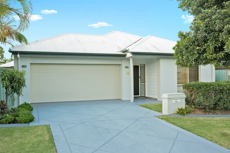 5 Fig Tree Place, Ormiston QLD 4160