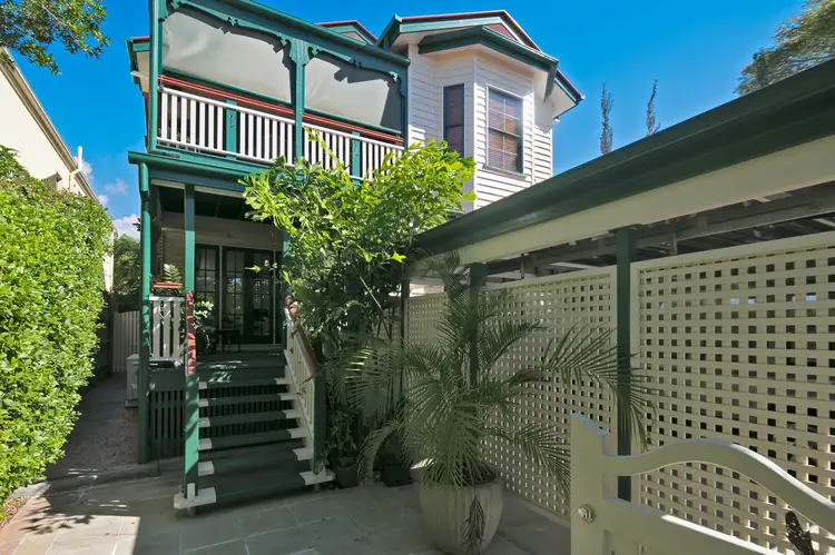 83 Boswell Terrace, Manly QLD 4179