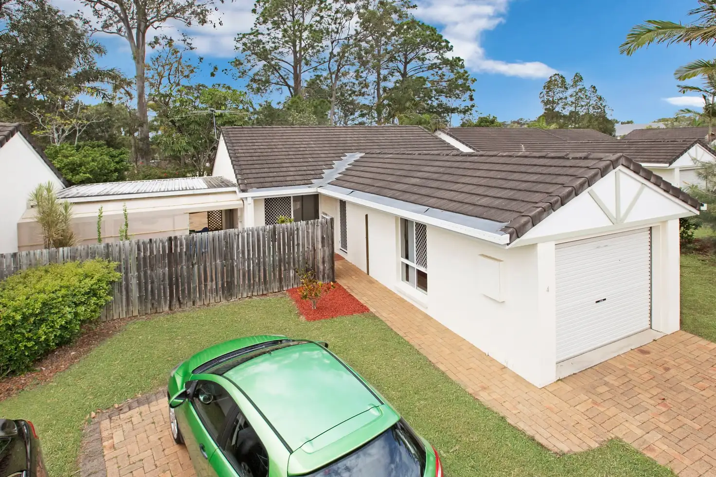 Main view of Homely townhouse listing, 4/14 Kensington Place, Birkdale QLD 4159