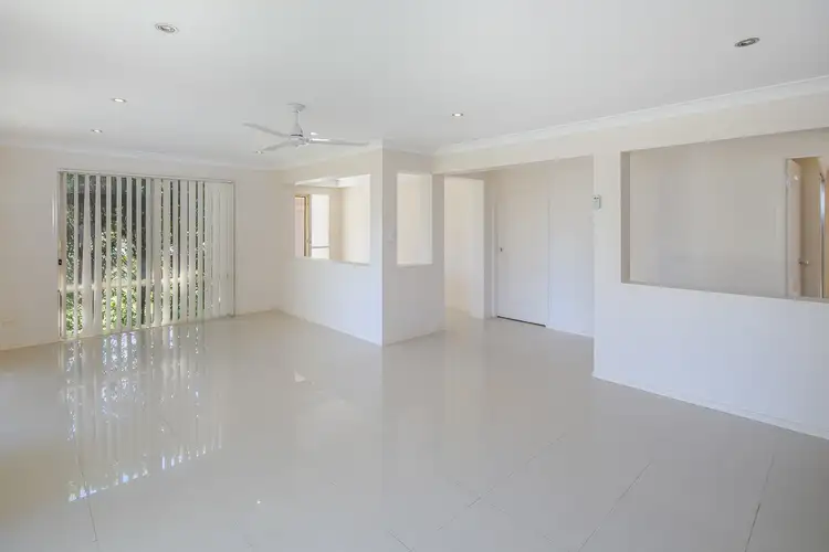 Fifth view of Homely house listing, 4 Sam Place, Thornlands QLD 4164