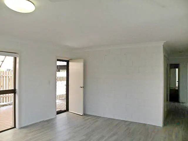 Sixth view of Homely block of units listing, 1&2/22 Adelong Crescent, Buddina QLD 4575