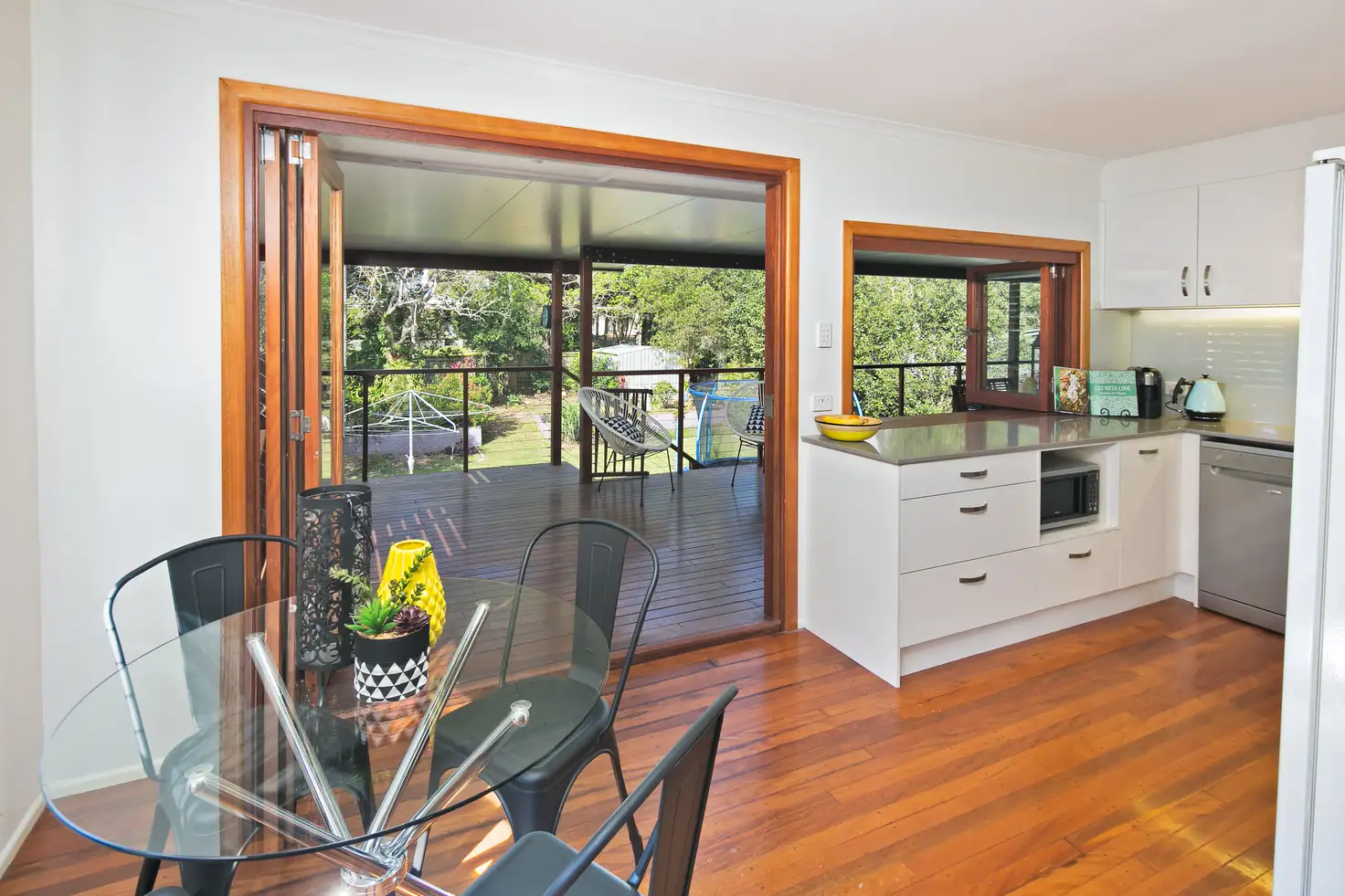 Main view of Homely house listing, 15 Parakeet Street, Birkdale QLD 4159