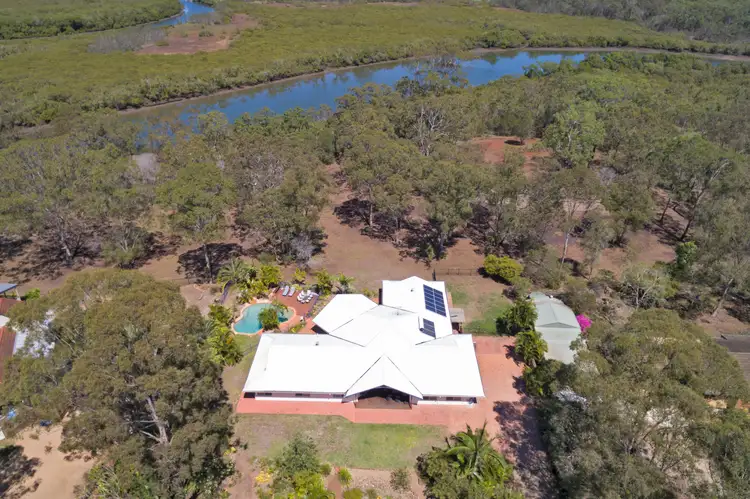 10 Whitehall Avenue, Birkdale QLD 4159