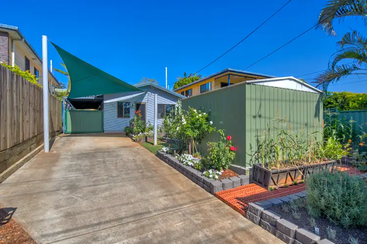 27 Winship Street, Ormiston QLD 4160