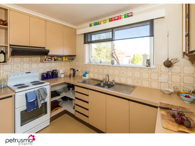 Fifth view of Homely house listing, 1 Manly Avenue, Lindisfarne TAS 7015